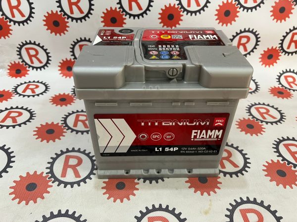 Batteria auto marca Fiamm l1 54ah 520 en polo positivo dx garanzia 2 anni